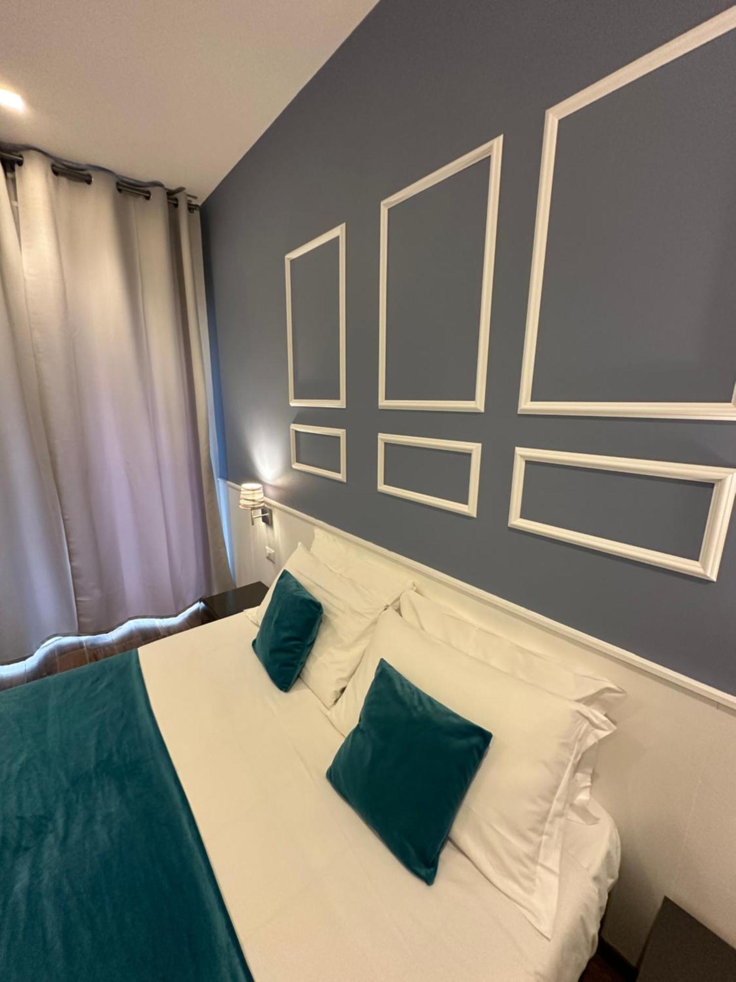 Hotiday Collection - Botanique Aparthotel Naples